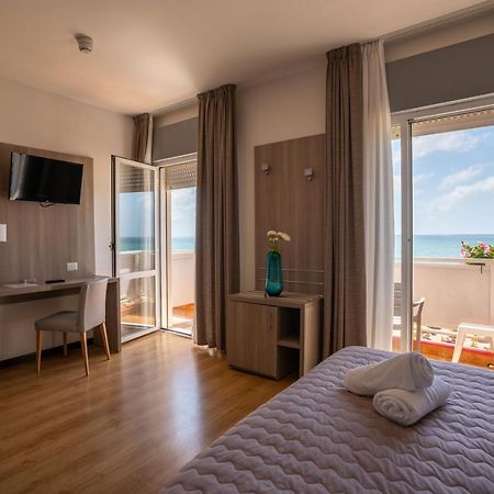 Hotel Loreley Lido di Jesolo Exteriör bild
