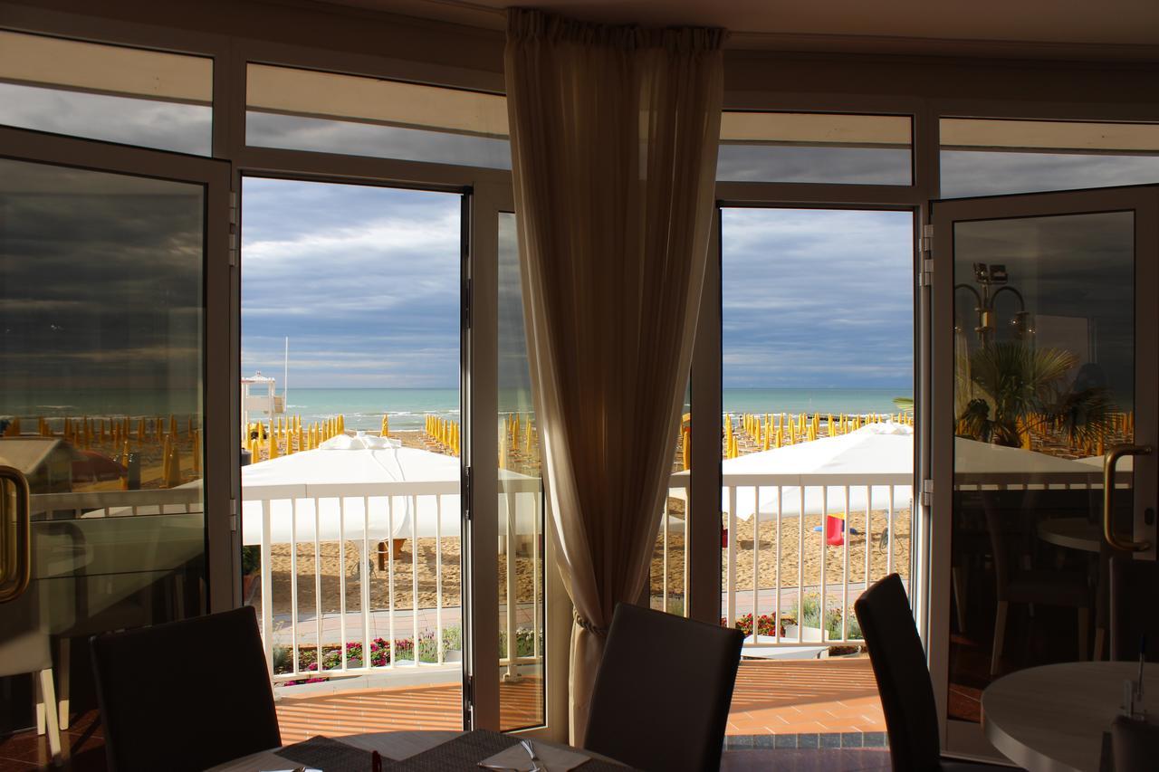Hotel Loreley Lido di Jesolo Exteriör bild